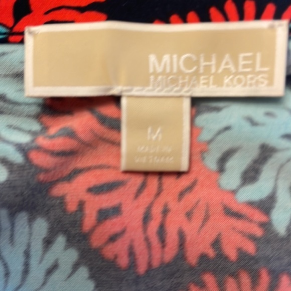 Michael Kors long sleeve dress only worn twice. Size Medium 95% polyester - Picture 4 of 4